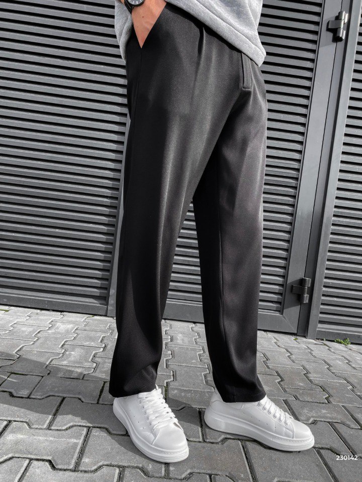 Офисные брюки с поясом отлично сочетаются с олд мани и полуклассическим стилем ❣️